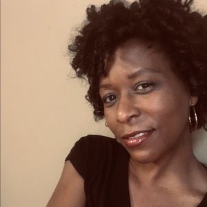 Meet your Posher, Nakiya